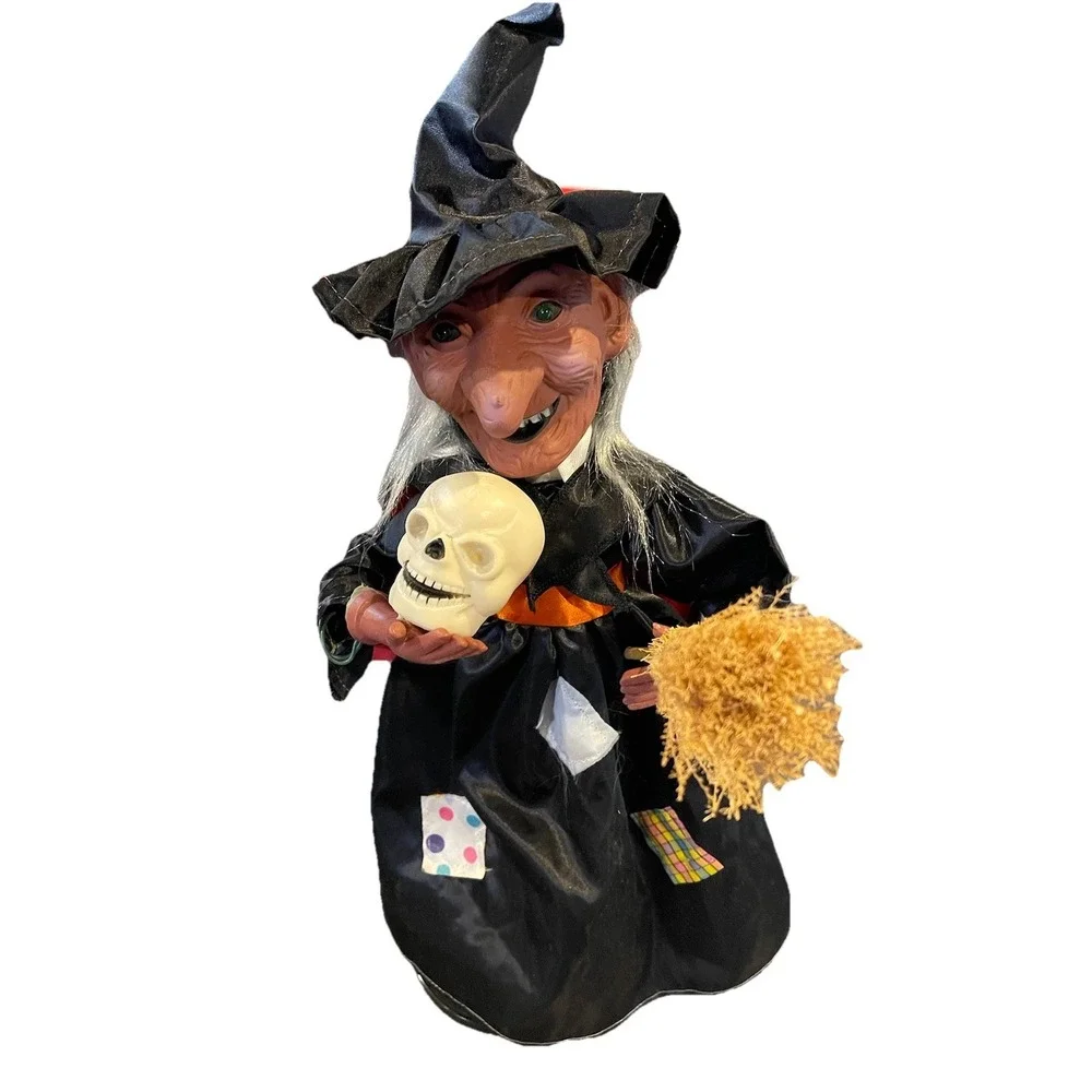 Vintage 1988 Halloween Witch 16